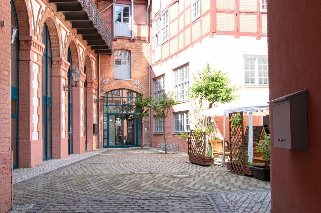 Ferienwohnungen Bunter Hof Quedlinburg Exterior foto